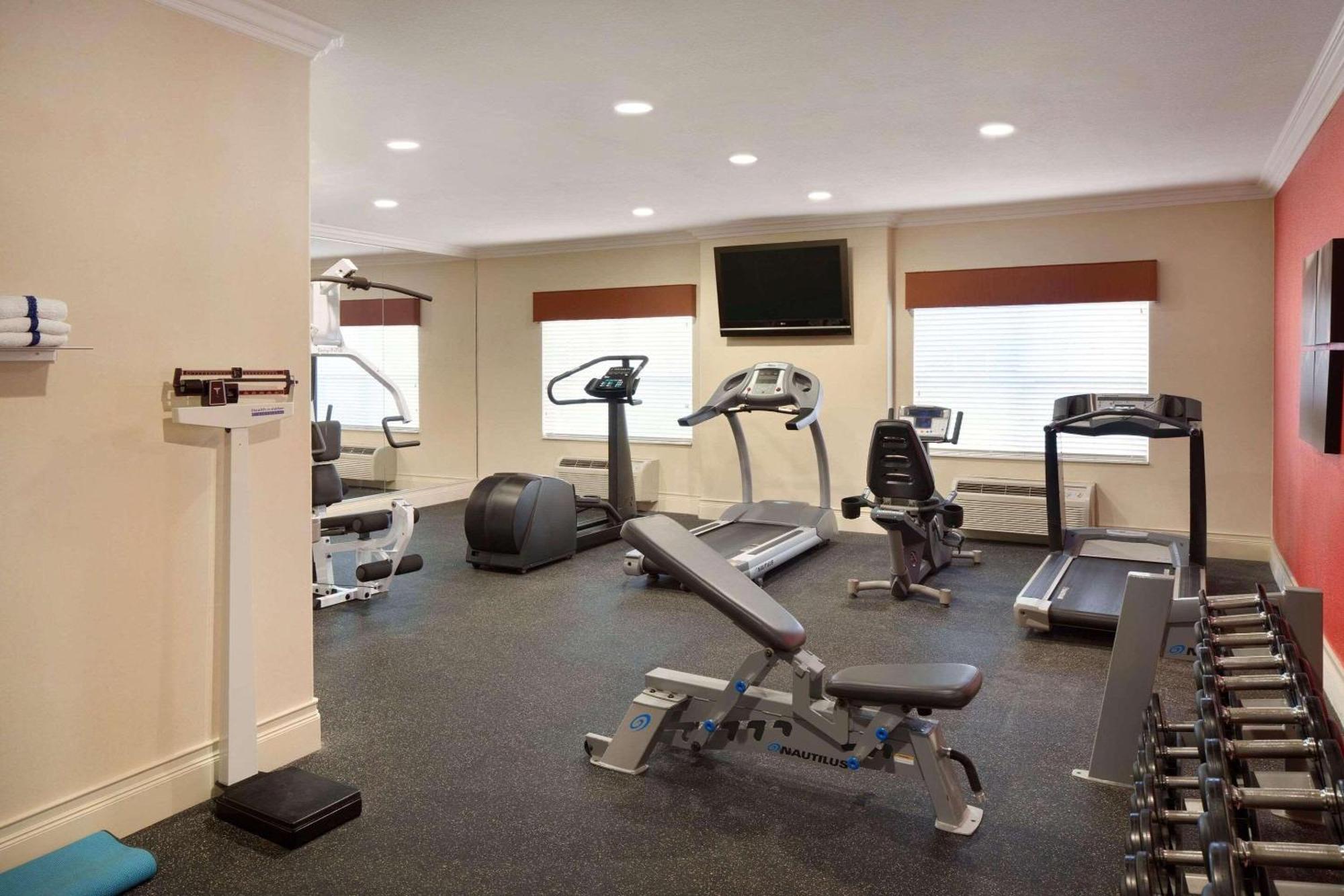 Country Inn & Suites By Radisson, Champaign North, Il المظهر الخارجي الصورة